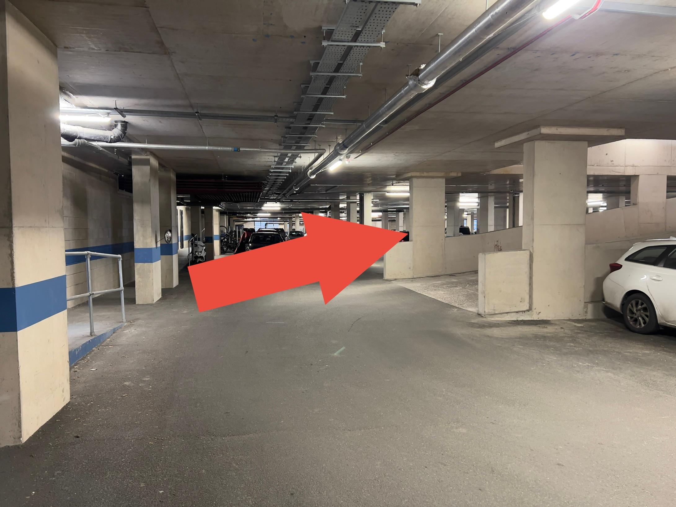81 Godfrey House - Parking
